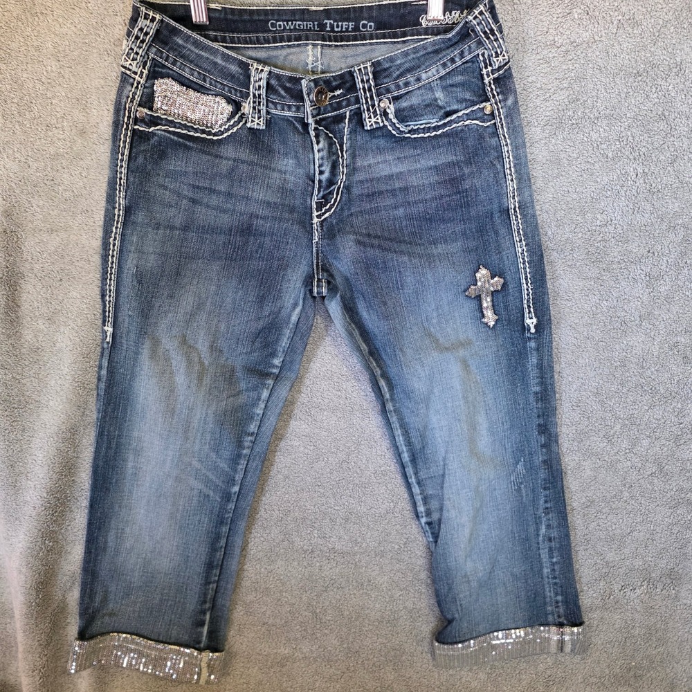 Cowgirl Tuff Co Women 30 Medium Wash Sequin Cross Rhinestone Crop Capri Jeans